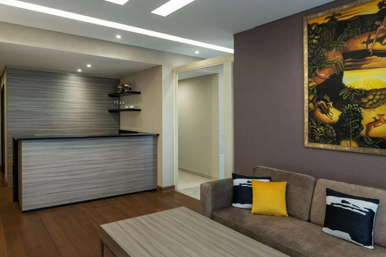 Hotel Four Points By Sheraton Production City, Dubai