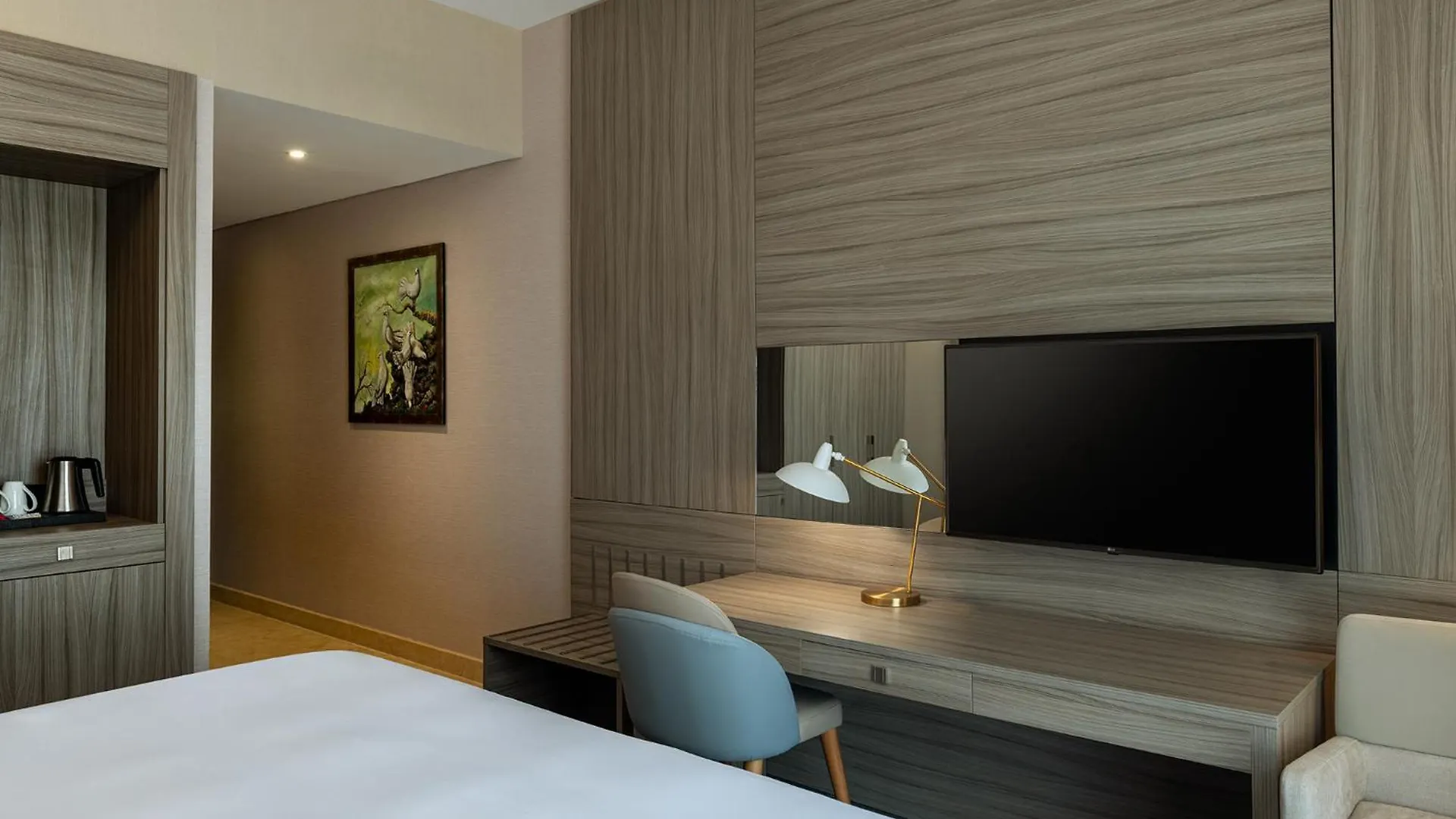 Four Points By Sheraton Production City, Dubai Hotel